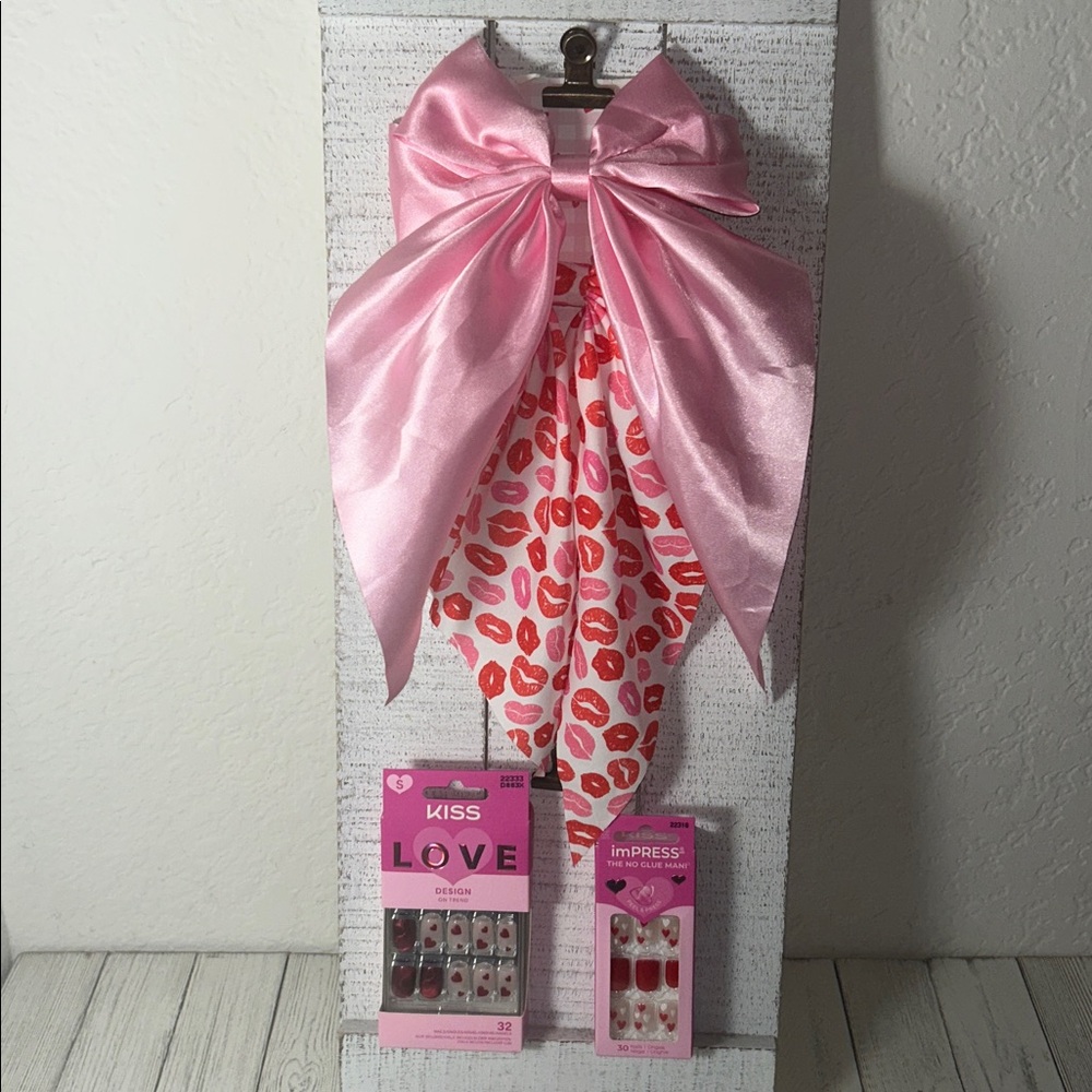 Mother & Daughter Valentine’s Day Bundle for Hair & Nails